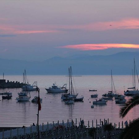 B&B Portobello Σέστρι Λεβάντε Εξωτερικό φωτογραφία