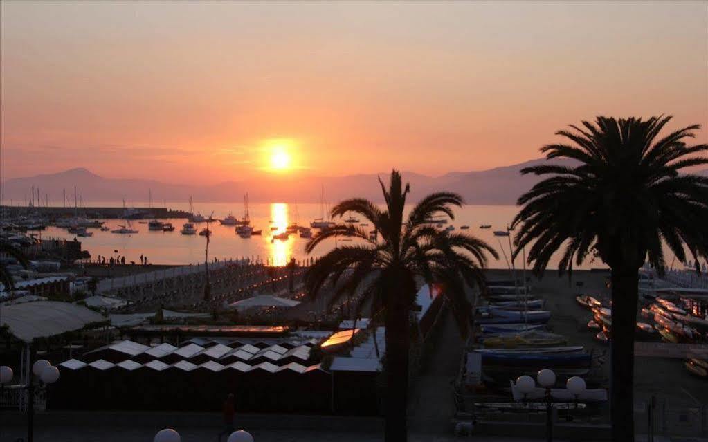 B&B Portobello Σέστρι Λεβάντε Εξωτερικό φωτογραφία